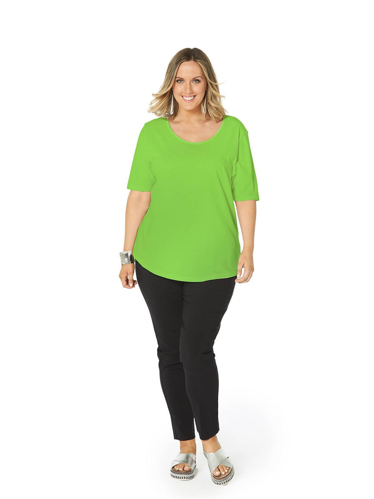ROUND NECK CURVED HEM TEE CHARTREUSE